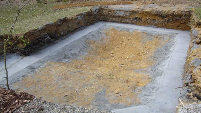 piscine en béton armé à Sprimont