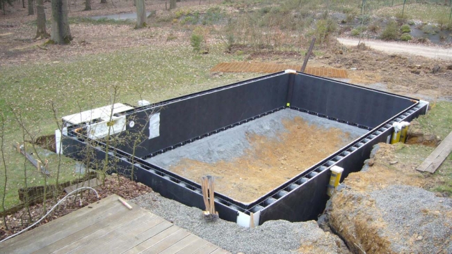 piscine en béton armé à Sprimont