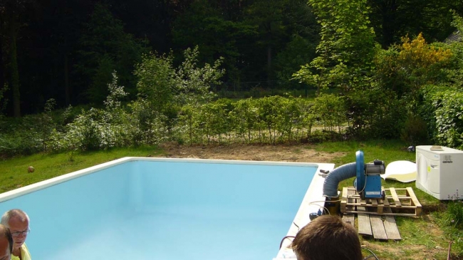piscine en béton armé à Sprimont
